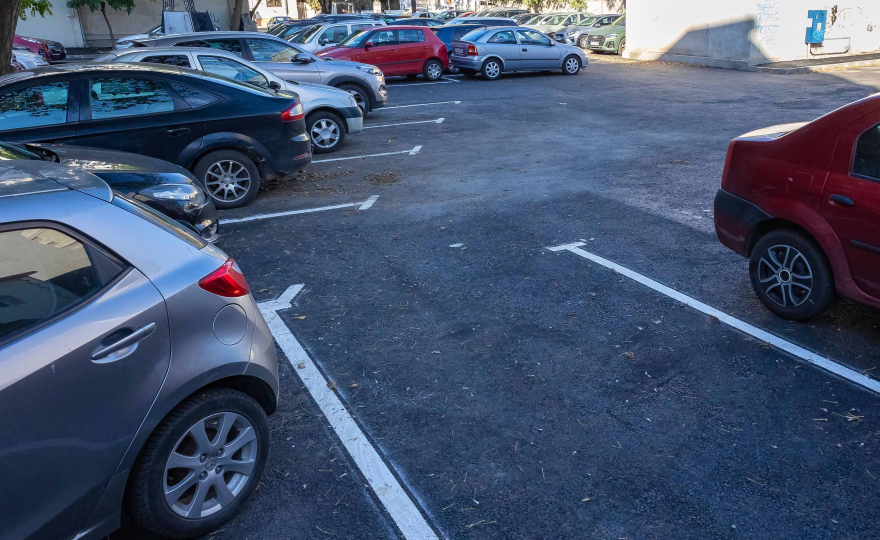 Cereri respinse pentru parcări rezidențiale